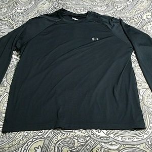 UA heat gear long sleeved shirt